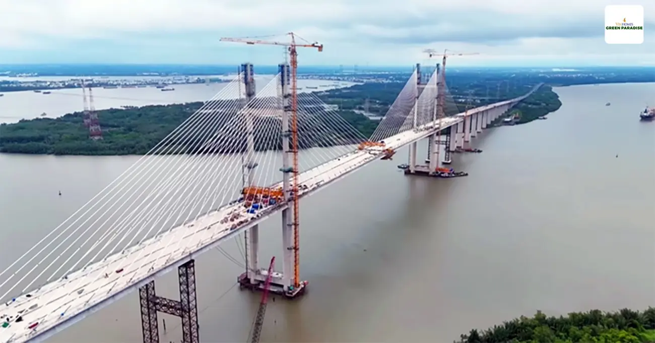 Cầu Bình Khánh trên cao tốc Bến Lức – Long Thành giúp Vinhomes Cần Giờ tăng giá trị bất động sản vượt trội.