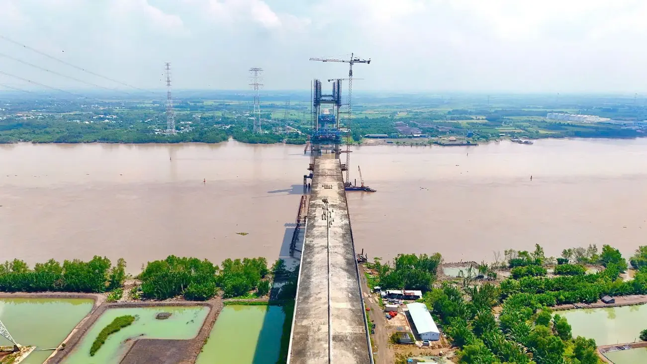 Cầu Phước Khánh – công trình trọng điểm kết nối Cần Giờ, dự kiến hoàn thành năm 2026, thúc đẩy phát triển kinh tế và bất động sản.