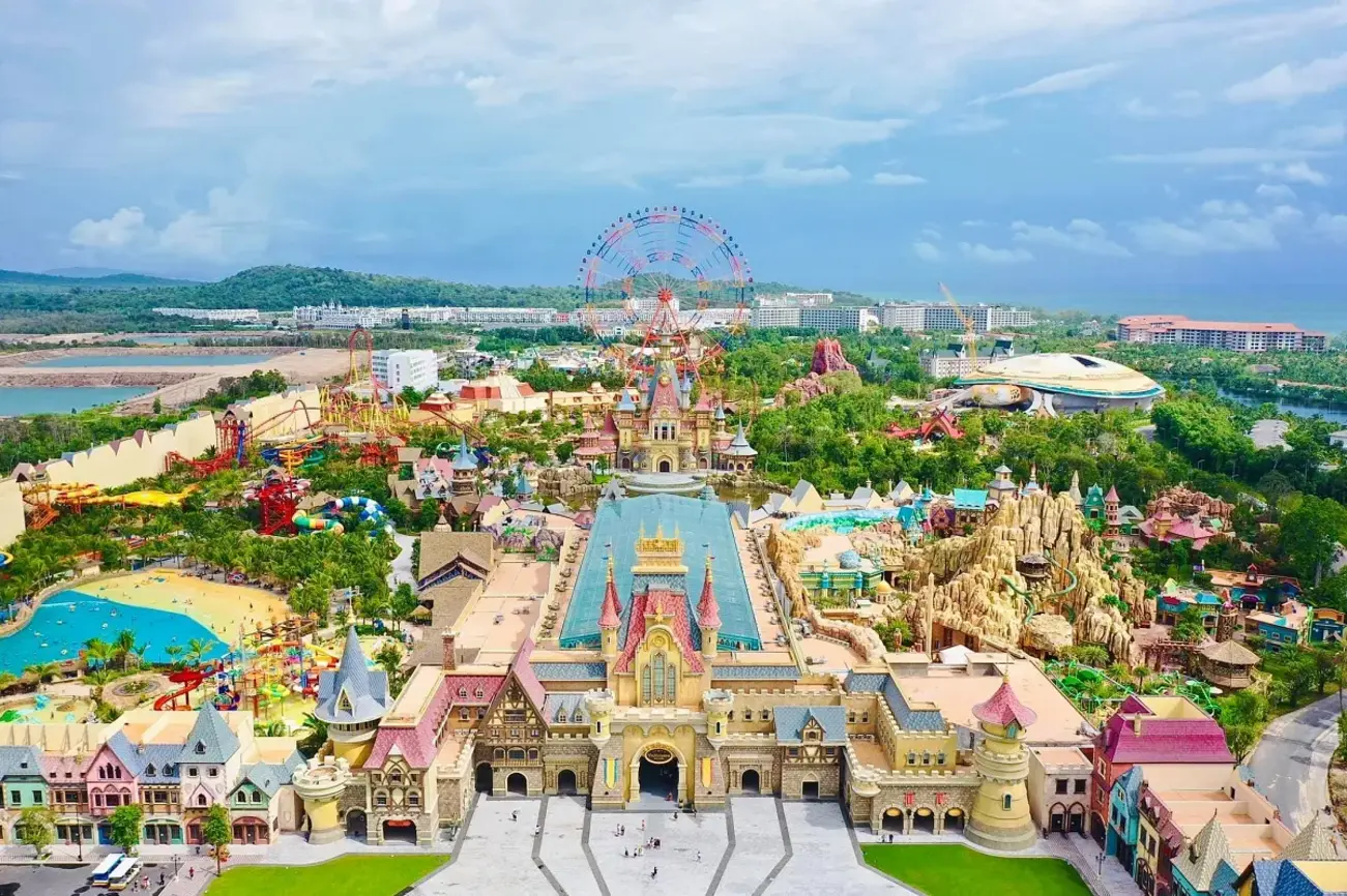 Quần thể vui chơi giải trí Vinhomes Green Paradise Cần Giờ mang đến trải nghiệm đẳng cấp quốc tế.